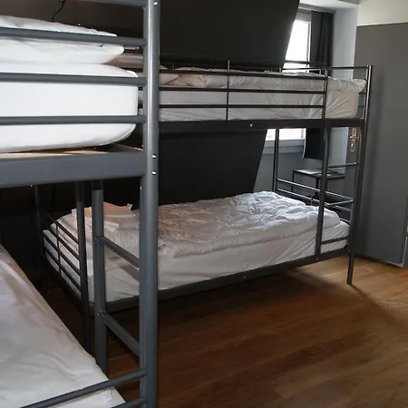 Bed & Bar No.8 - Adults Only 2*