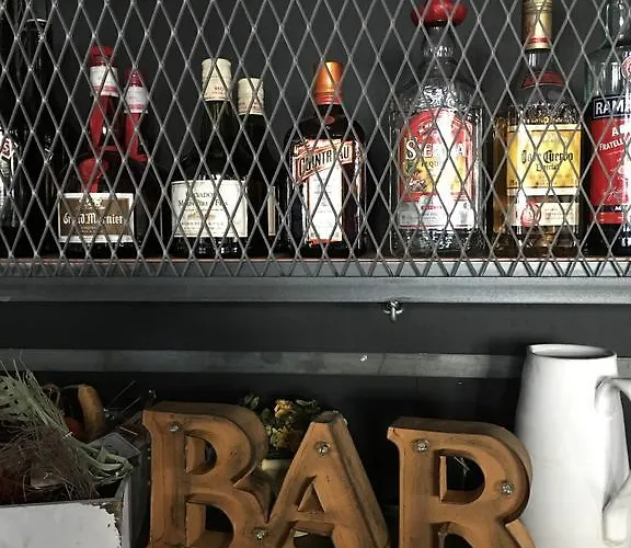 Hotel Bed & Bar No.8 - Adults Only 2*