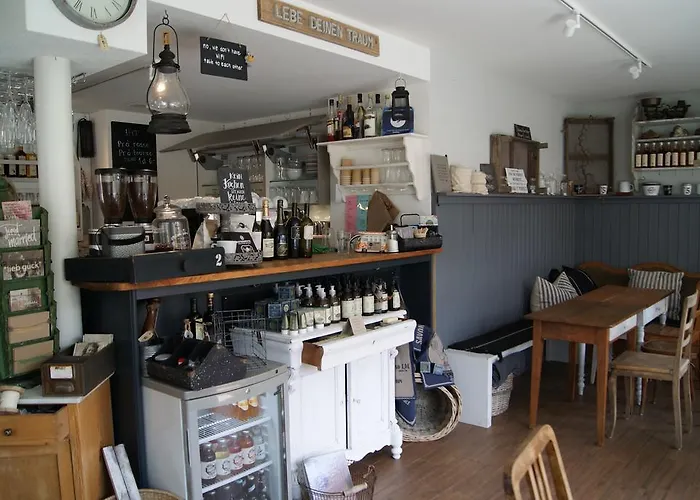 酒店 Bed & Bar No.8 - Adults Only 2*