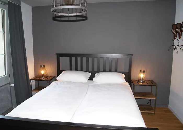 酒店 Bed & Bar No.8 - Adults Only 2*