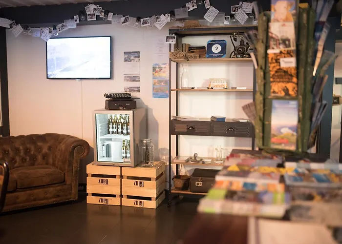 Bed & Bar No.8 - Adults Only Hotel