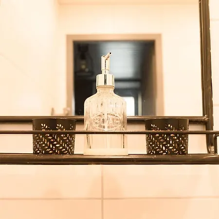 Otel Bed & Bar No.8 - Adults Only