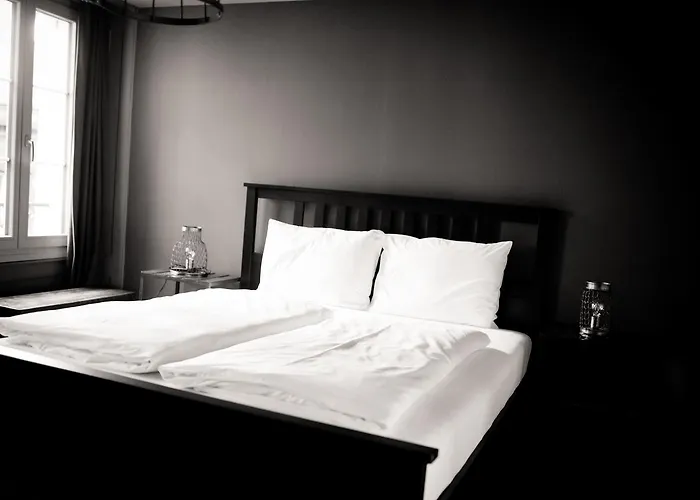 Bed & Bar No.8 - Adults Only