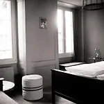 Bed & Bar No.8 - Adults Only Hotel 2*