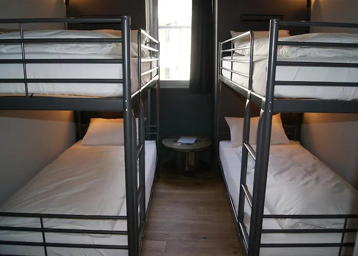 Hotel Bed & Bar No.8 - Adults Only 2*